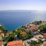 Vikendica Barbara Mit Blick Auf Wasser By Interhome