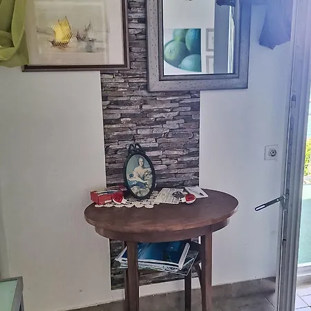 Barbara Mit Blick Auf Wasser By Interhome Vikendica