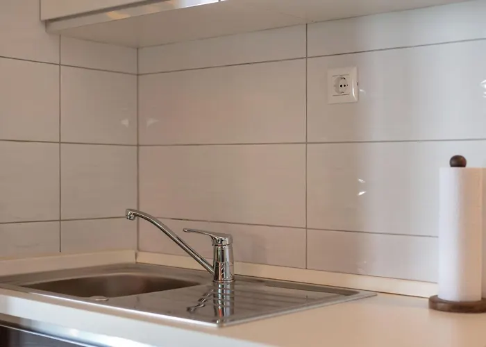 Nyaraló Barbara Mit Blick Auf Wasser By Interhome