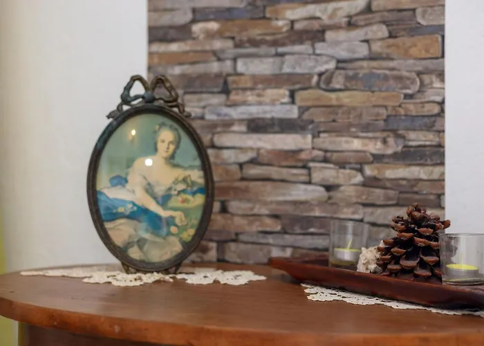 Barbara Mit Blick Auf Wasser By Interhome