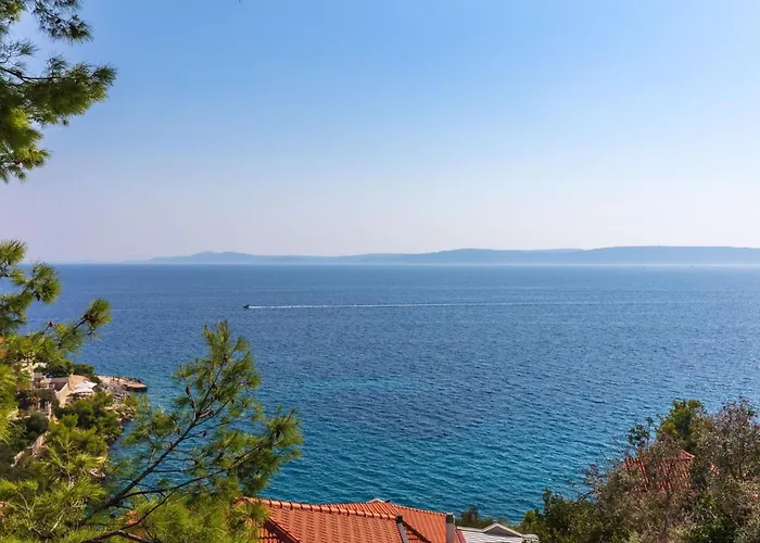 Barbara Mit Blick Auf Wasser By Interhome