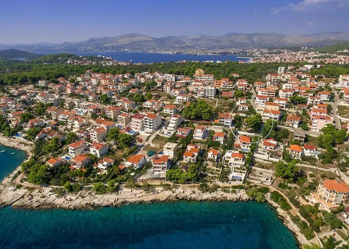 Nyaraló Barbara Mit Blick Auf Wasser By Interhome Trogir