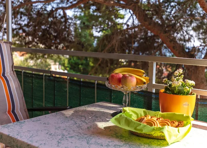 Barbara Mit Blick Auf Wasser By Interhome 度假居 特罗吉尔